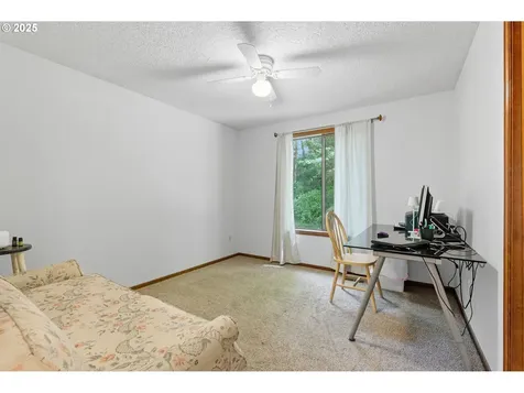 9151 SE Hideaway Court Damascus OR 97089