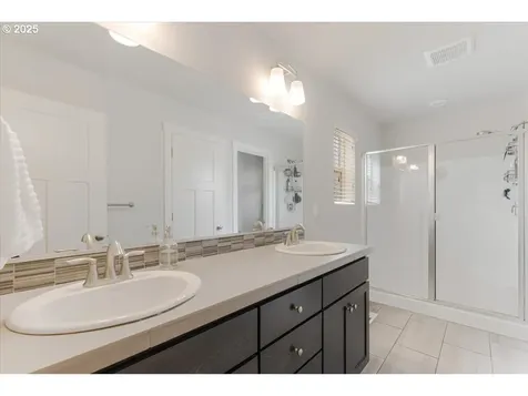 7010 SW Barr Lane Tualatin OR 97062