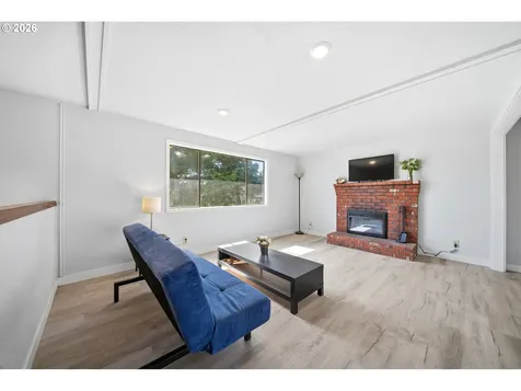 15212 NE 74th Street Vancouver WA 98682