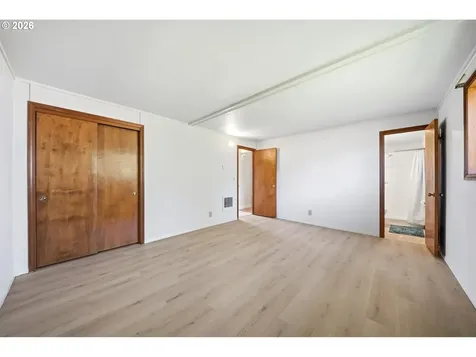 15212 NE 74th Street Vancouver WA 98682