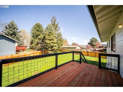 15212 NE 74th Street Vancouver WA 98682