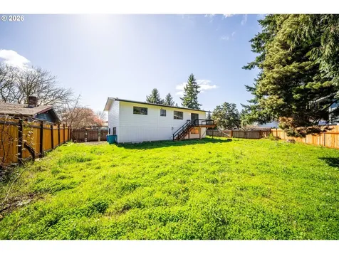 15212 NE 74th Street Vancouver WA 98682