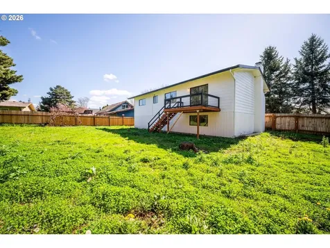15212 NE 74th Street Vancouver WA 98682