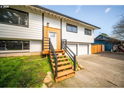 15212 NE 74th Street Vancouver WA 98682