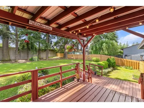 15648 NE Rose Parkway Portland OR 97230