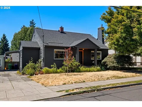1703 SE 59th Avenue Portland OR 97215