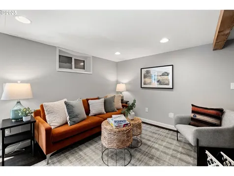 1703 SE 59th Avenue Portland OR 97215