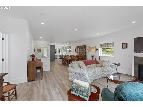 2992 NE 26th Street Lincoln City OR 97367