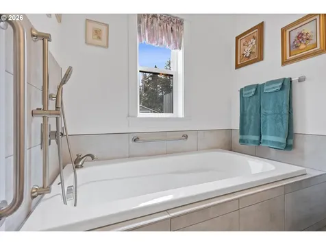 2992 NE 26th Street Lincoln City OR 97367