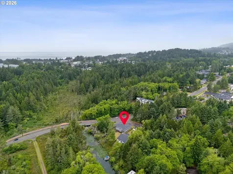 2992 NE 26th Street Lincoln City OR 97367