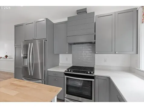 2992 NE 26th Street Lincoln City OR 97367