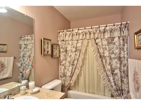 8638 NE Adlington Street Hillsboro OR 97006