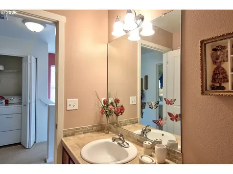 8638 NE Adlington Street Hillsboro OR 97006