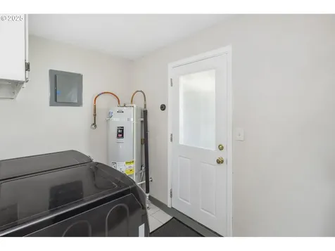 11848 SE Yamhill Street Portland OR 97216