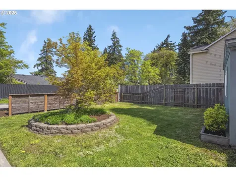 11848 SE Yamhill Street Portland OR 97216