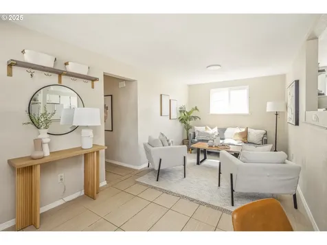 11848 SE Yamhill Street Portland OR 97216