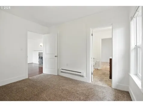 204 S 8th Avenue Kelso WA 98626
