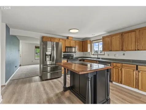 15817 NE 4th Street Vancouver WA 98684