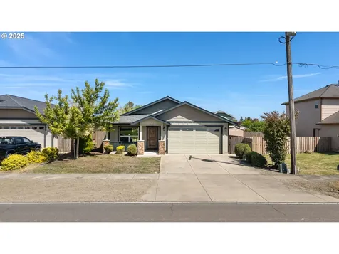1983 S 12th Street Lebanon OR 97355