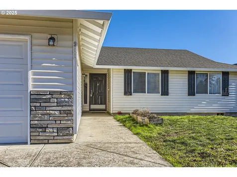 911 SE 5th Avenue Battle Ground WA 98604