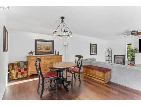 5585 NW Tamarron Place Portland OR 97229