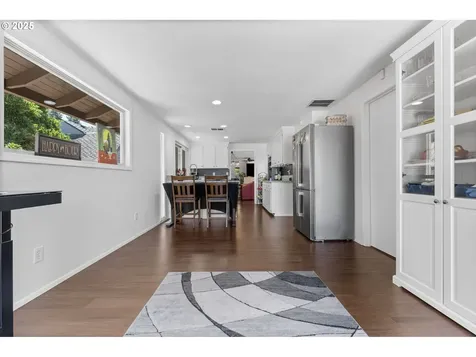 5585 NW Tamarron Place Portland OR 97229
