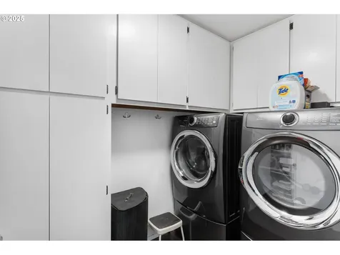 5585 NW Tamarron Place Portland OR 97229