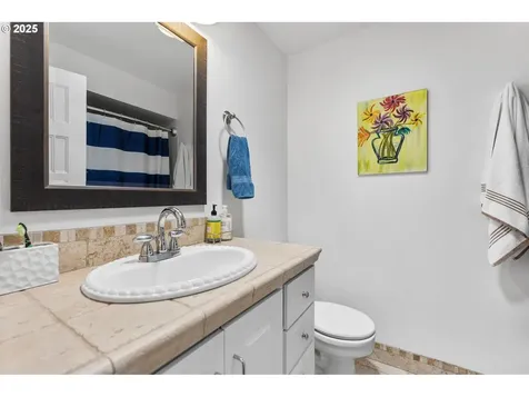 5585 NW Tamarron Place Portland OR 97229