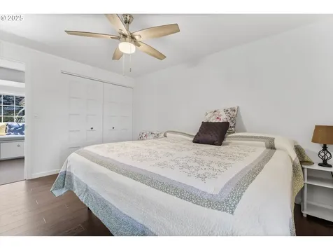 5585 NW Tamarron Place Portland OR 97229