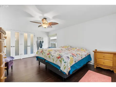 5585 NW Tamarron Place Portland OR 97229