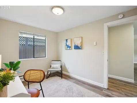 5724 SE 83rd Avenue Portland OR 97266