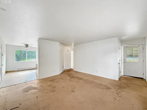 17144 Parkview Drive Brookings OR 97415