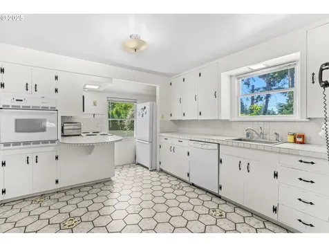 15170 SE 202nd Avenue Damascus OR 97089