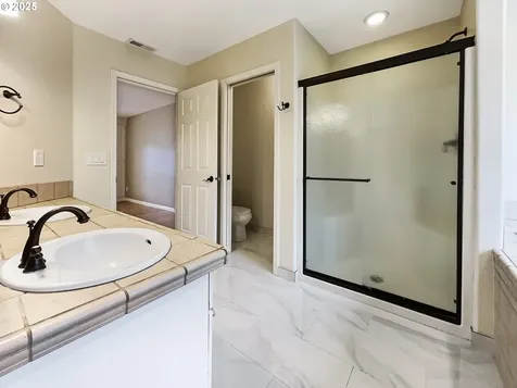 13536 SE Tropicana Court Happy Valley OR 97086