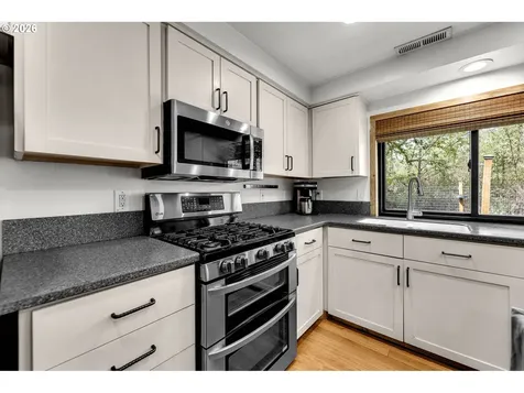 9312 NE 80th Avenue Vancouver WA 98662