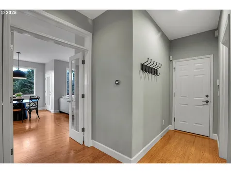 9819 NW Bartholomew Drive Portland OR 97229