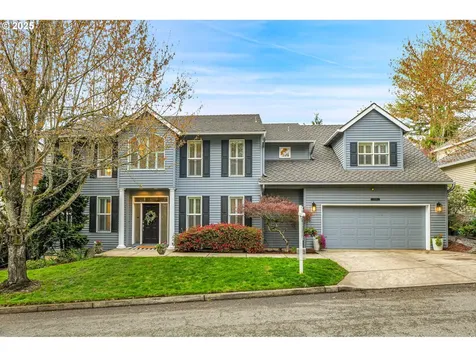 9819 NW Bartholomew Drive Portland OR 97229
