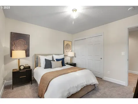 9819 NW Bartholomew Drive Portland OR 97229