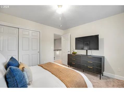 9819 NW Bartholomew Drive Portland OR 97229