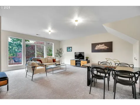 9819 NW Bartholomew Drive Portland OR 97229