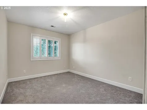 9819 NW Bartholomew Drive Portland OR 97229