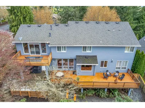 9819 NW Bartholomew Drive Portland OR 97229