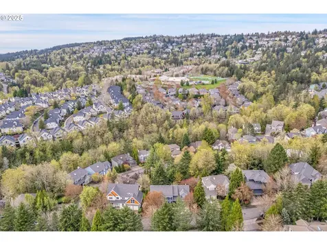 9819 NW Bartholomew Drive Portland OR 97229