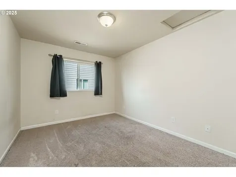 11105 NE 121st Court Vancouver WA 98682
