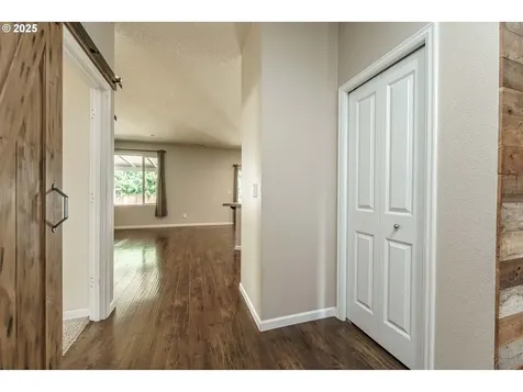 11105 NE 121st Court Vancouver WA 98682