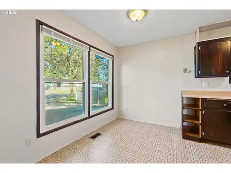 5518 SE 63rd Avenue Portland OR 97206