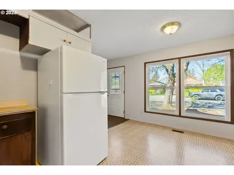 5518 SE 63rd Avenue Portland OR 97206