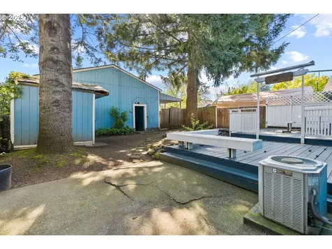 5518 SE 63rd Avenue Portland OR 97206