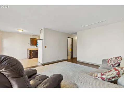 5518 SE 63rd Avenue Portland OR 97206