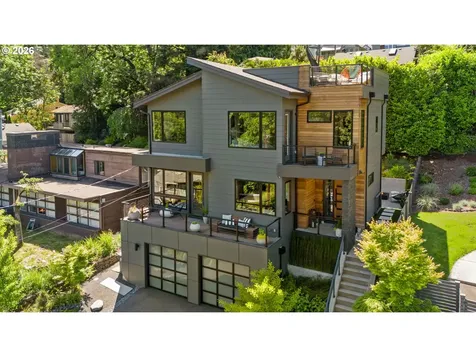 7625 S Fulton Park Boulevard Portland OR 97219